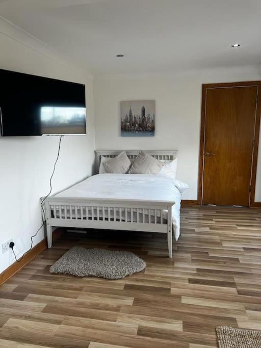 Quirky Studio Flat Selfcontained London Ngoại thất bức ảnh